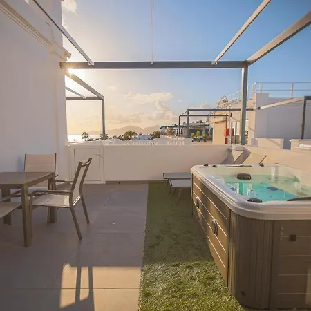 Atlantico Plaza 1a - 3 Beds - 2 Baths شقة